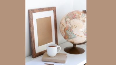 Globe and Coffee